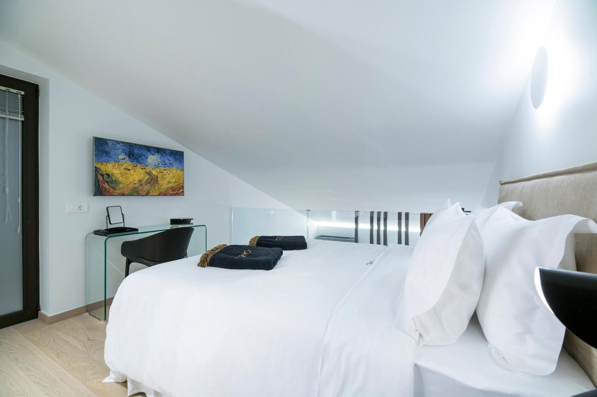 Gm Exclusive Luxury Suites & Spa Sitia  Luaran gambar